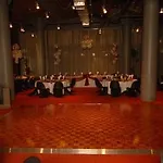 فندق The Place