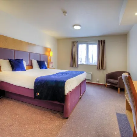 ホテル Comfort Manchester North 3*