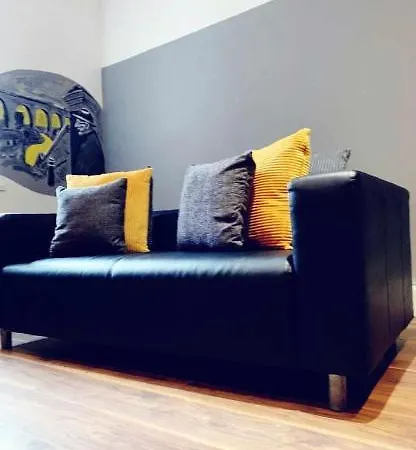 Spacious Shude Hill With Balcony * マンチェスター