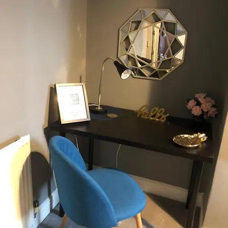 Guest house 3. Stylish Private Double Near Centre *