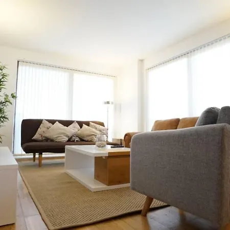 Stylish & Homely City Centre Апартаменты