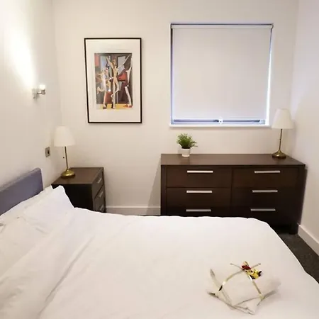 Stylish & Homely City Centre Манчестер