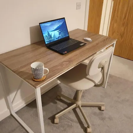 Hilltop Serviced Apartments- Northern Quarter * Манчестер