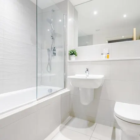 Hilltop Serviced Apartments- Northern Quarter 아파트 *