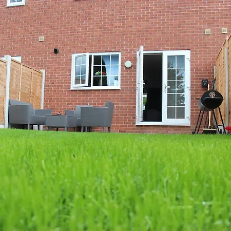 Mosh Homes * Manchester