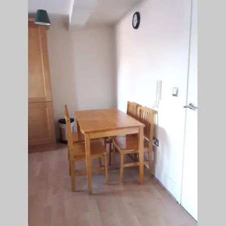Comfortable 2 Bed Near The City Centre * Manchester