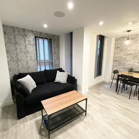 Cosy Centre Location, Hydro Massage Showe Μάντσεστερ