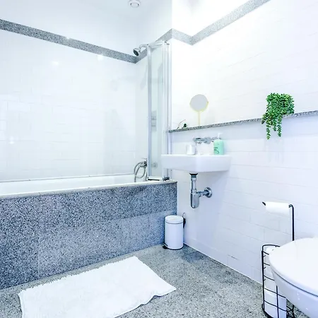 Rest & Recharge In Ancoats *