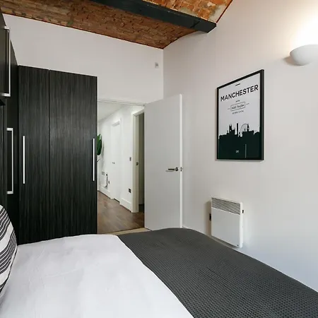 Дом отдыха Boutique Warehouse Apartment By The Jacksonheim Boutique Манчестер