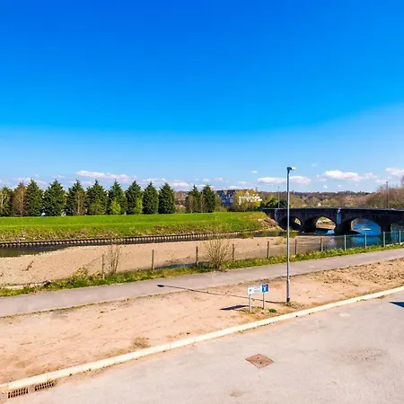 Lägenhet Vidale Court, 3 Bedroom House With River Irwell View, Sleeps 6 *