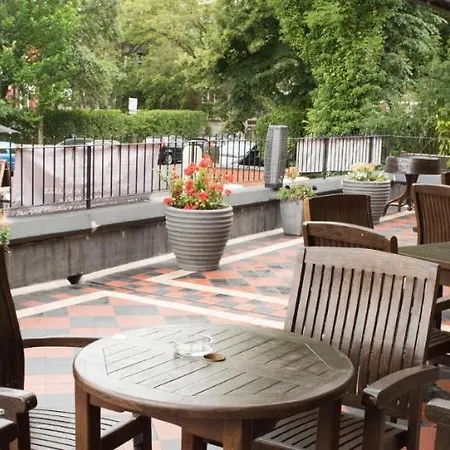 The Spread Eagle 여관