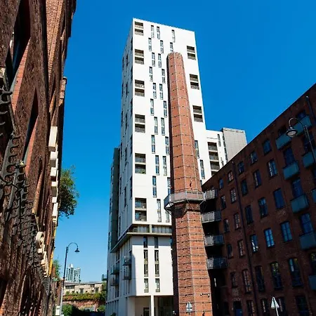 The Assembly Oasis Holding 曼彻斯特