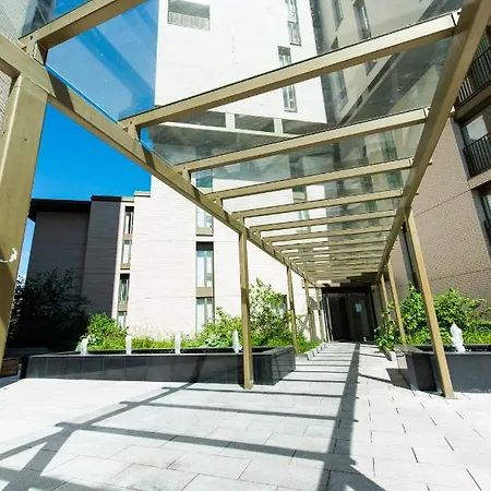 The Assembly Oasis Holding * 曼彻斯特