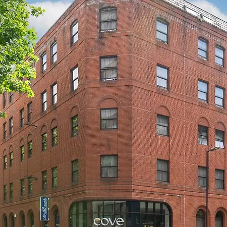Cove Minshull Street Apartmanhotel 4*