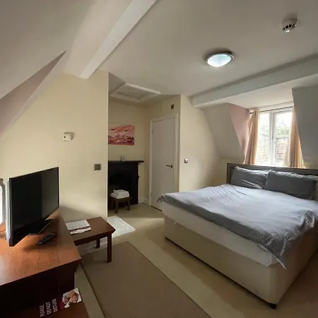 Milverton By Bevolve - Free Parking Manchester