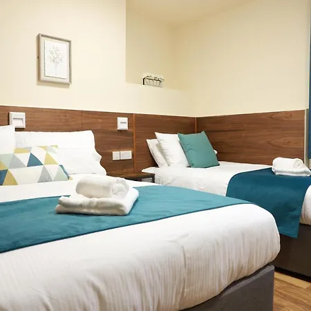 Hotel Hazeldean *