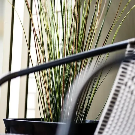 דירה Onpoint - Spacious 2 Bedroom Apt - City Centre With Balcony