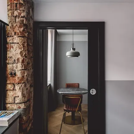 Leven Hotel Manchester