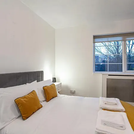 Cosy One Bed Apartment - Close To Cc Апартаменты *