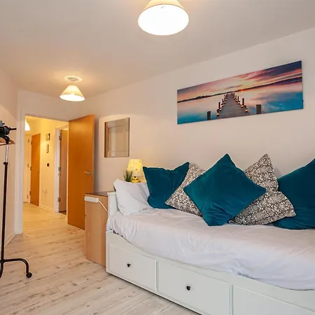 Stunning 2 Bed Apartment-Sports City Lejlighed Manchester