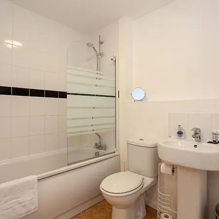 Lejlighed Stunning 2 Bed Apartment-Sports City *