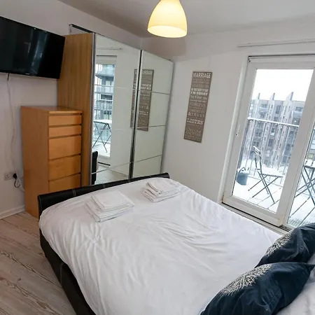 Stunning 2 Bed Apartment-Sports City Lejlighed Manchester