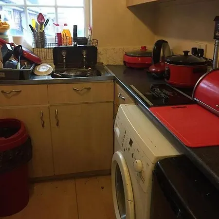 Denton, Manchester M34 - Close To J24 M60/A57