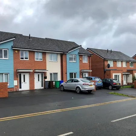 Lovely 2-Bed House In Manchester Feriehus