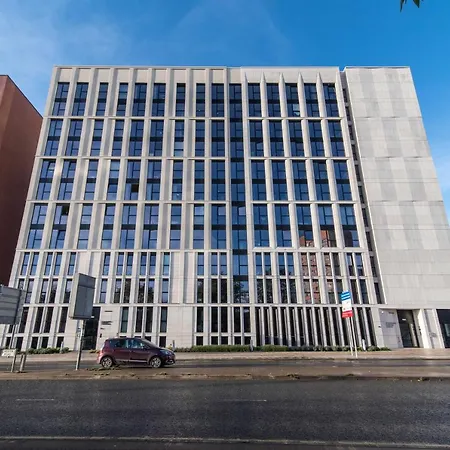 Ultra Modern 2 Bed Apartment - City Centre Апартаменты