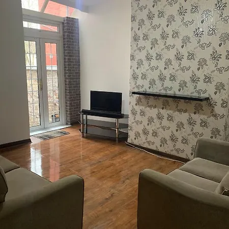 3/4 Bedroom House Apartamento