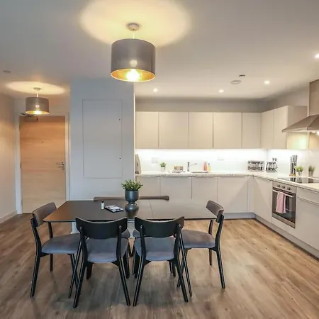 Apartment Large Stylish 3 Bed Media City Apart Free Parking *