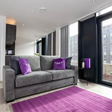 Ultra Chic And Modern Two Bedroom Duplex Penthouse In Manchester City Centre Апартаменты