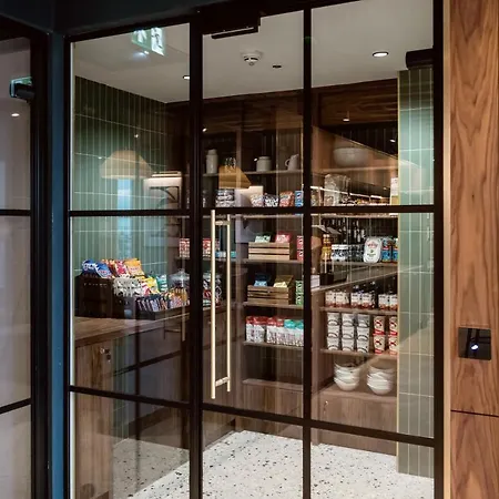 Ξενοδοχείο με διαμερίσματα Wilde Centre Μάντσεστερ