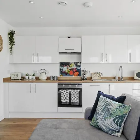 Stunning Centre Penthouse - Sleeps 10 - Parking Lejlighed