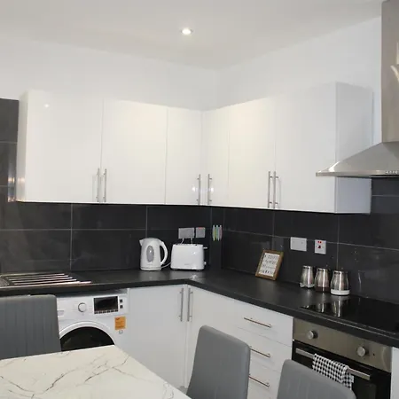 Beautiful, Spacious, Old Trafford 曼彻斯特