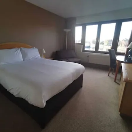 Copthorne Salford Quays 4* Σάλφορντ