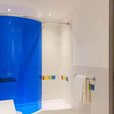 Radisson Centre, A Verified Net Zero Hotel