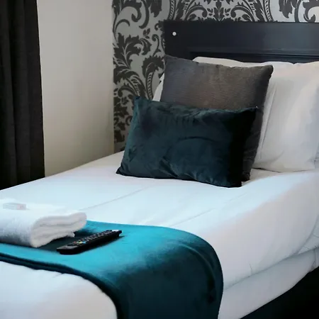 Mitre Centre 3* Manchester