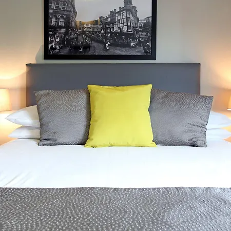 The Warehouse Aparthotel 4*