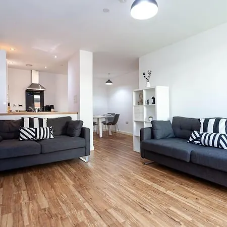 Lejlighed 3 Bedroom Media City Apartment With Access To Cinema Room And Gym Manchester
