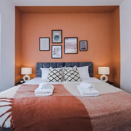 Holiday home Rest&recharge @ Windsor House *