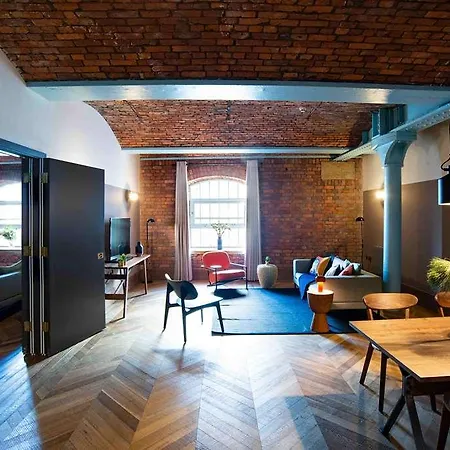 Native 4* Manchester