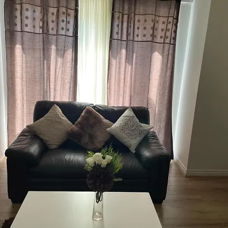 Paris Royal Paradise