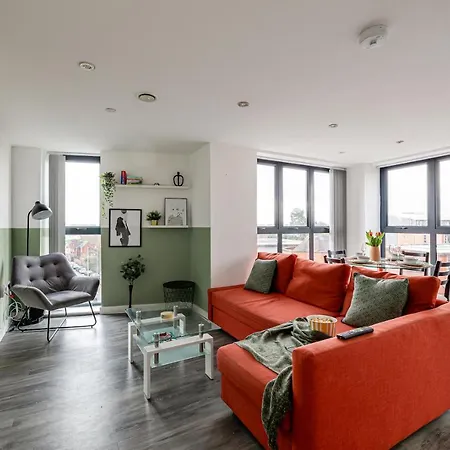 Stunning 2 Bed With Free Parking Close To Cc Manchester