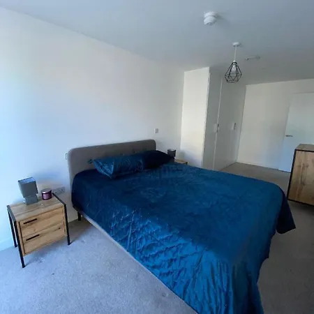 Salford Quay One Bedroom *