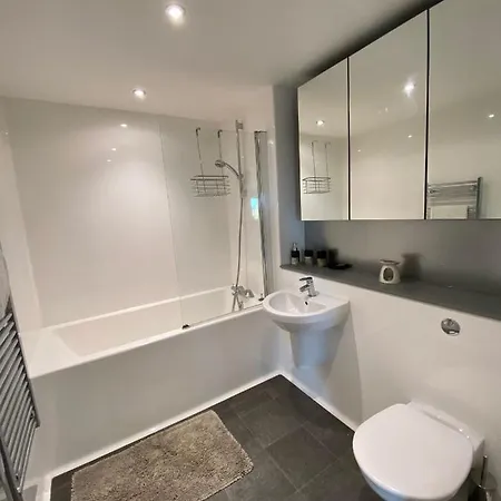 Salford Quay One Bedroom