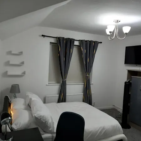 Cozzy Bed & Breakfast Manchester