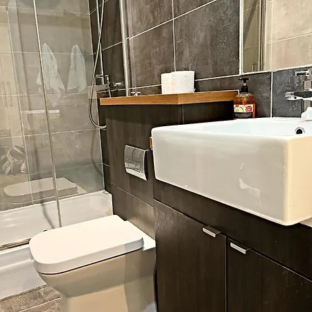 Апартаменты Cosy Serviced Heart Of Манчестер