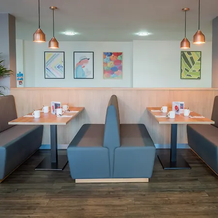 Manchester West By Ihg Salford (Greater Manchester)