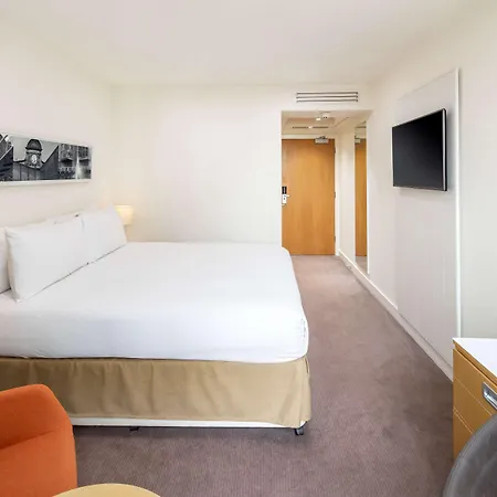 Doubletree By Hilton Piccadilly Hotel 4*